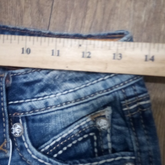 Rock Revival Women's 26 Bootcut Jeans Blair Embroidered Distressed NWT - Picture 9 of 11